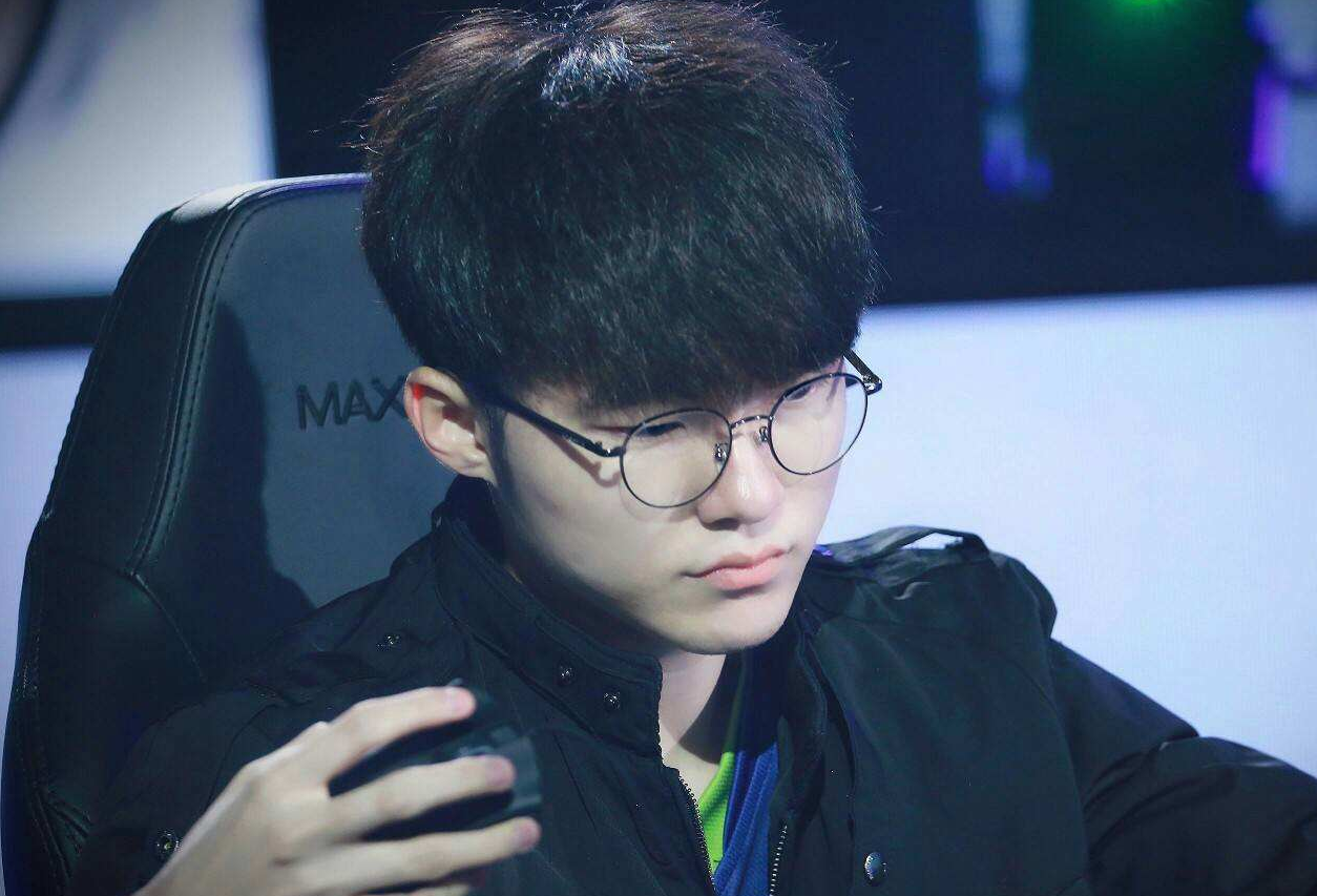 随后以